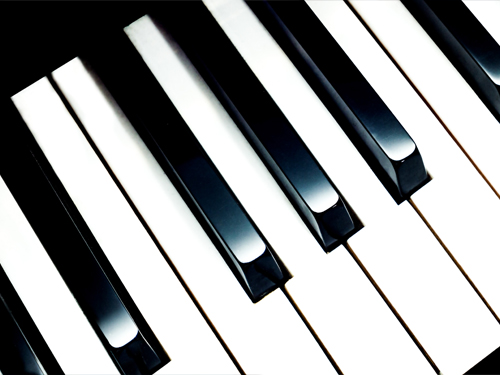13 - piano