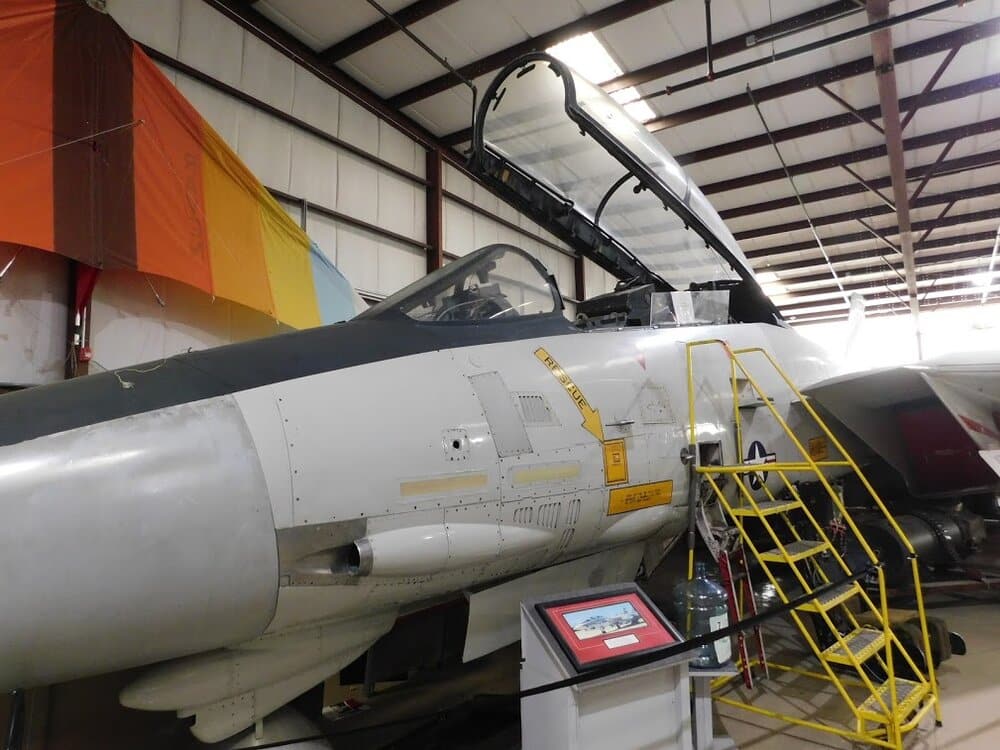 f-14