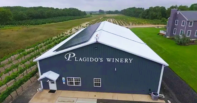solar+front+of+Winery[4012]-88618811-640w.jpg copy